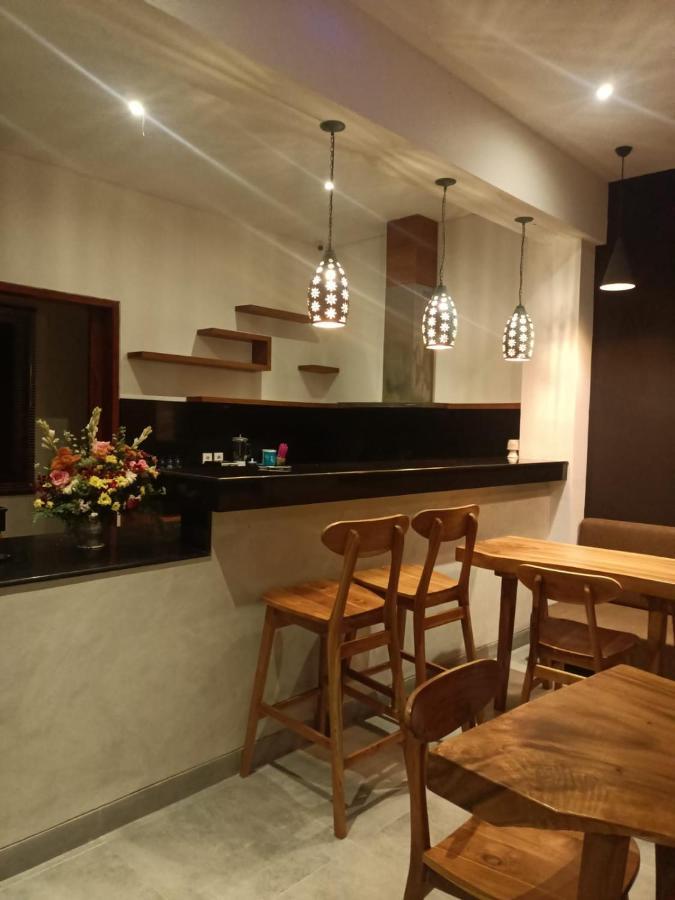 The Kd Suites & Coffee Shop Munggu Kültér fotó